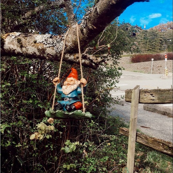 Meet your Posher, Shannon - Picture 4 of 6